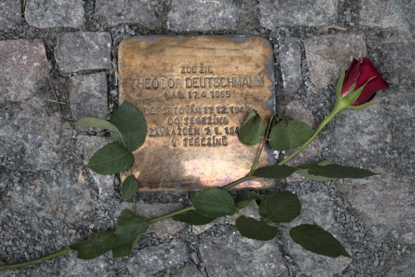 Kameny zmizelých